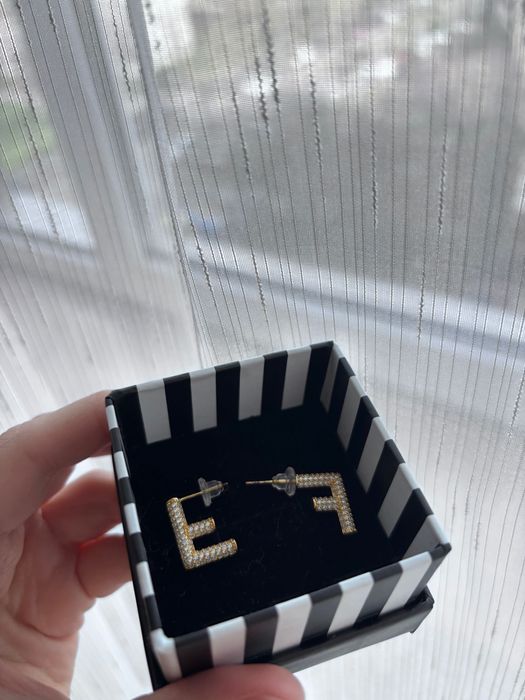 Cercei “F” F ENDI cristale