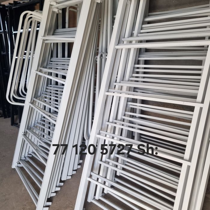 Двухьярусная кровать