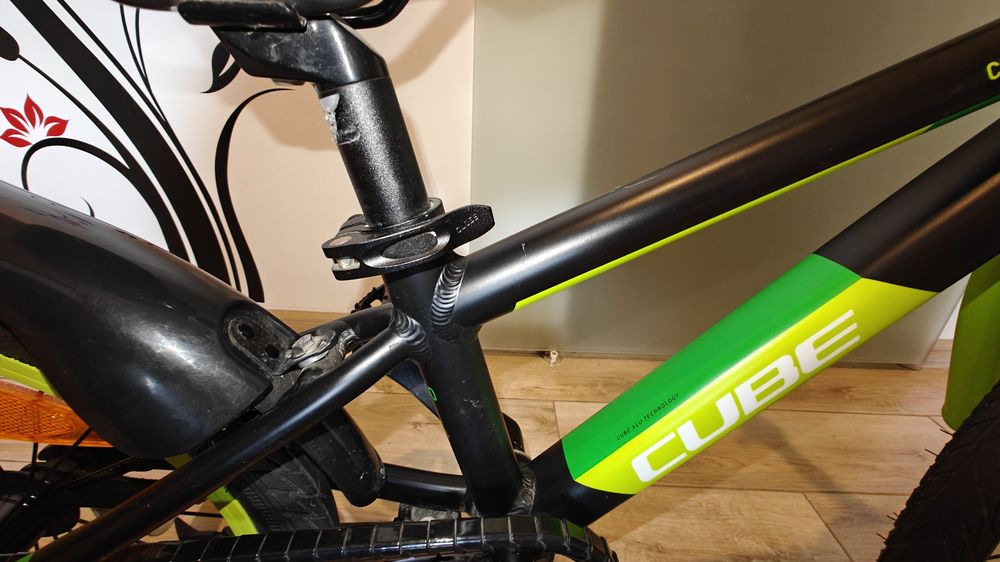 Bicicleta CUBE 16" pentru copii