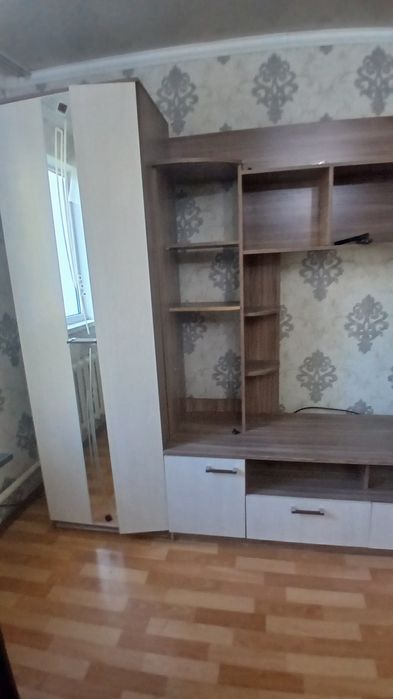 Отдам Бесплатно стенку б/у