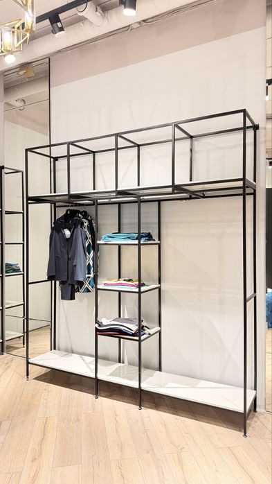 Торговое оьорудование для одежды