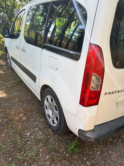 PEUGEOT Partner 2011 — imagine 2