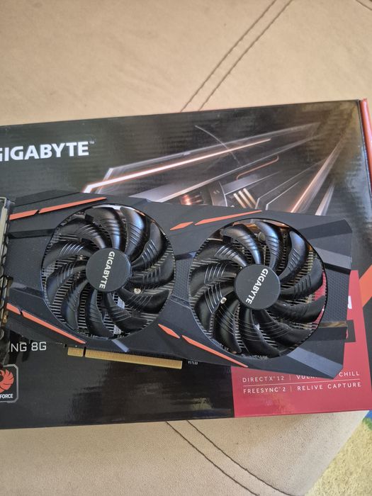 AMD Radeon RX 570 8GB - като нова