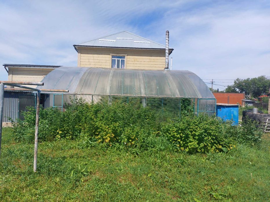 Дом двухэтажный со всеми удобствами