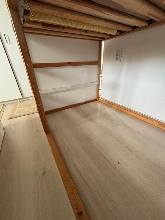 Pat reversibil  Kura  de la Ikea