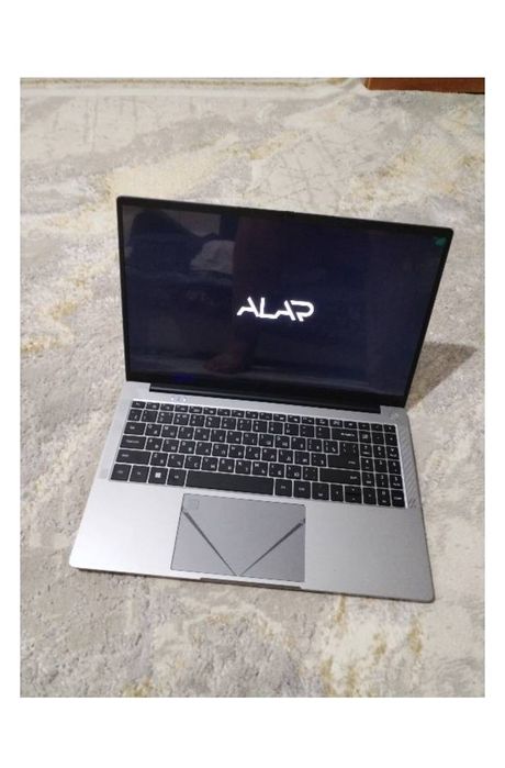 Ноутбук ALAR  / 16 Гб / SSD 512 Гб / Win 11 Pro / AT2024E1