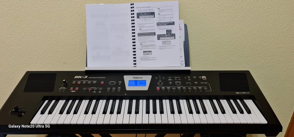 Orga electronica ROLAND BK3