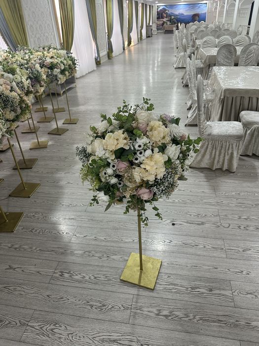 Цветы ваза  для ресторана