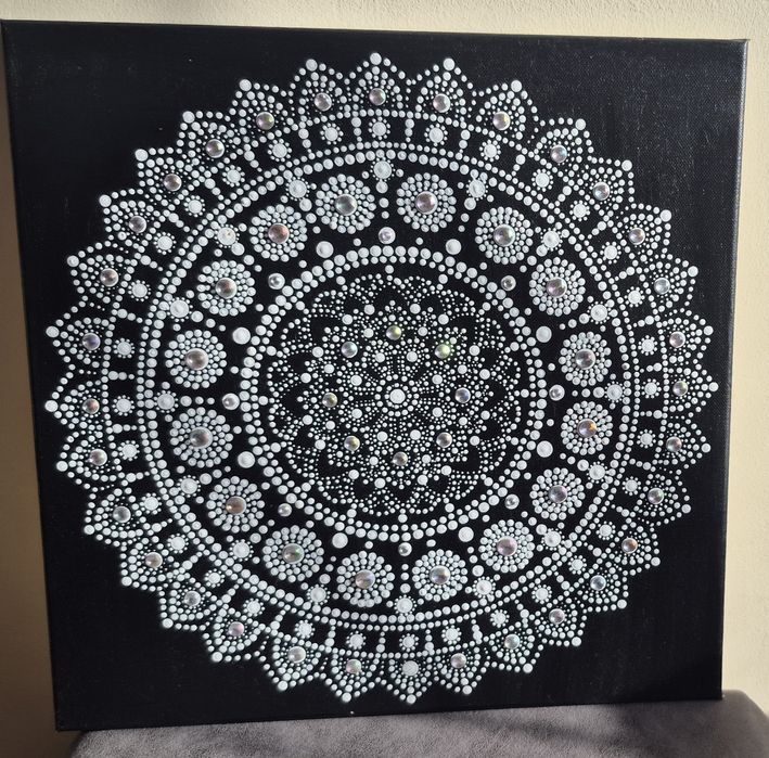 De vanzare mandala pictata manual