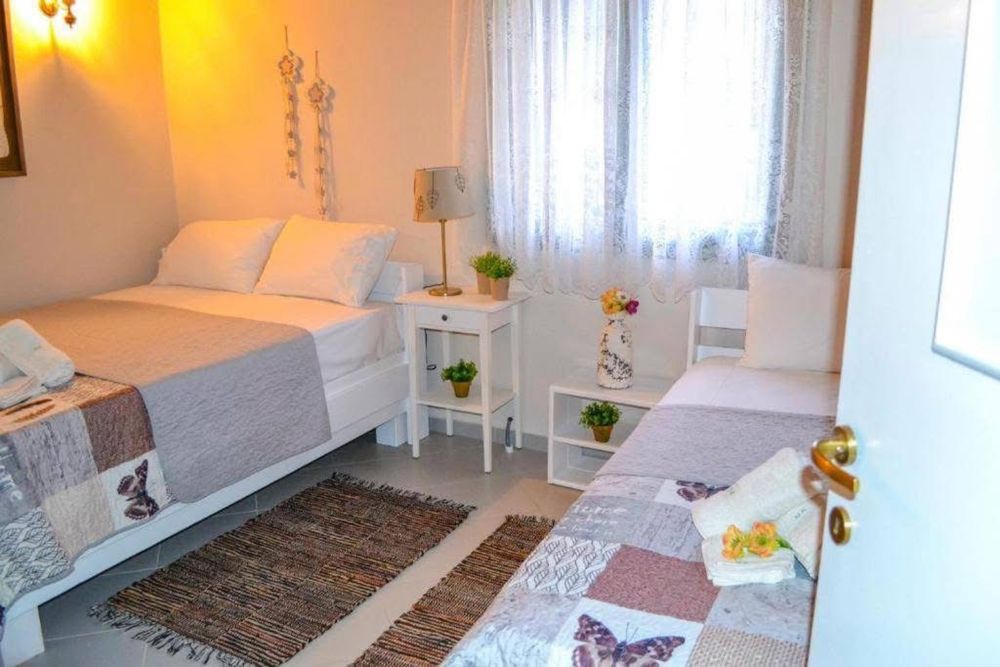 Продава се Къща в София, Център - 90 кв.м за 2945 €/кв.м - Снимка #11