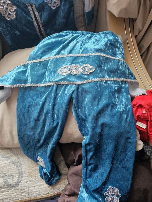 Продаю национальный костюм для мальчика