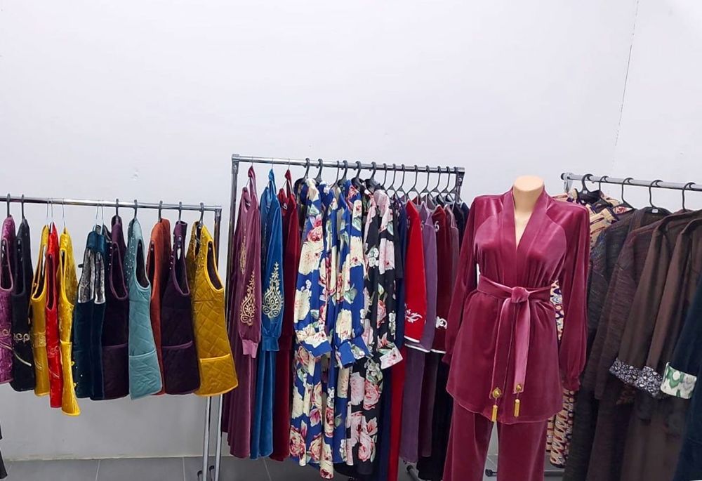 Разборная напольная вешалка