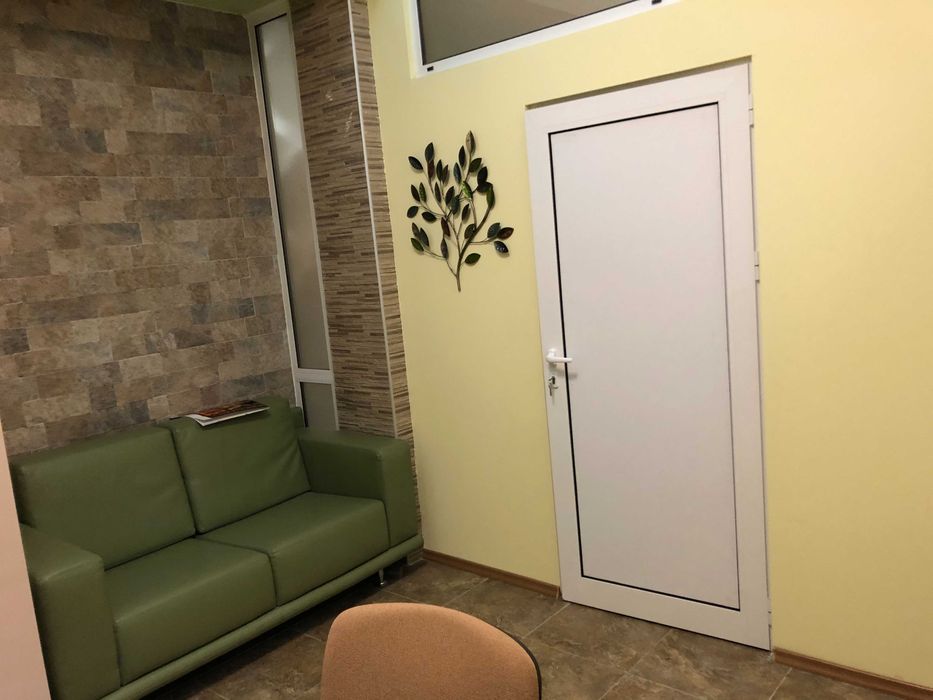 Отдавам по наем козметичен център в София, кв. Бъкстон, ул. Вихрен
