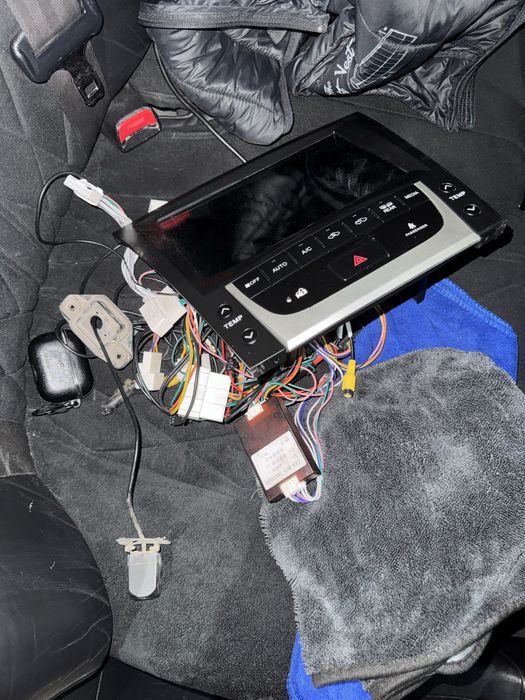 Продам Teyes CC3 4+32gb