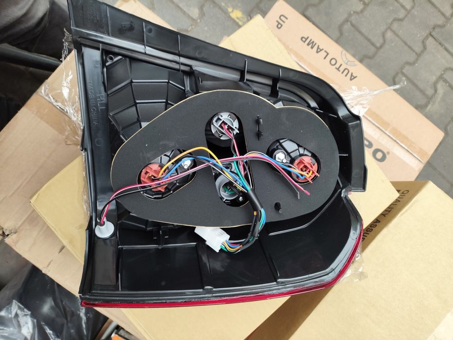 Хайладер задний фонарь рестайлинг