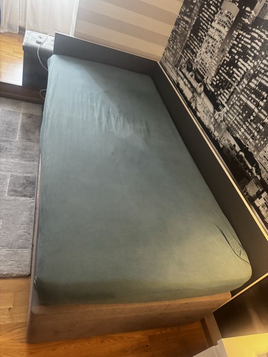 Pat 90/200 cm, stare foarte buna