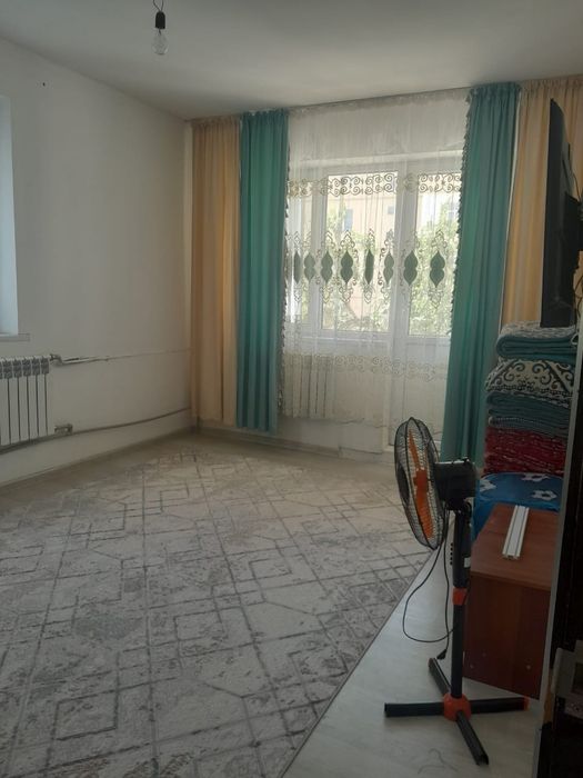 Продам 2 ух комнаты квартиры