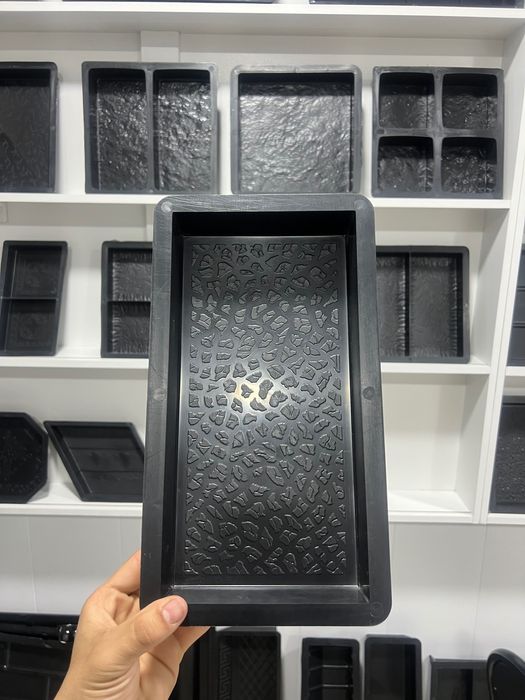 Форма термопонелей и брусчаток