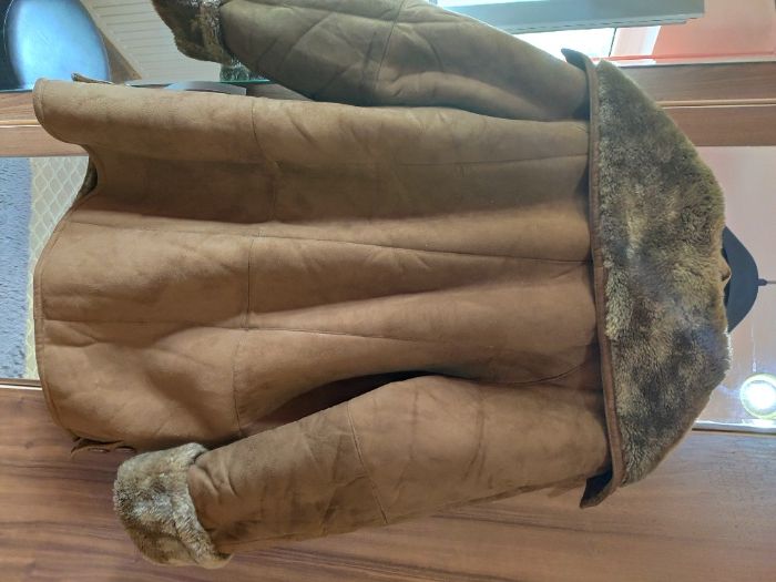 Vand haina blana de dama 50-54