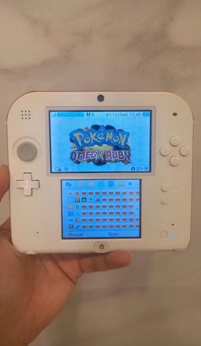 Nintendo 2DS,  Modat, 1500 jocuri, 20-în-1, gata de joacă
