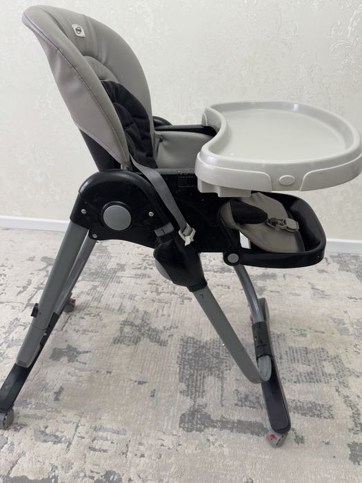 Продам стульчик для ребенка