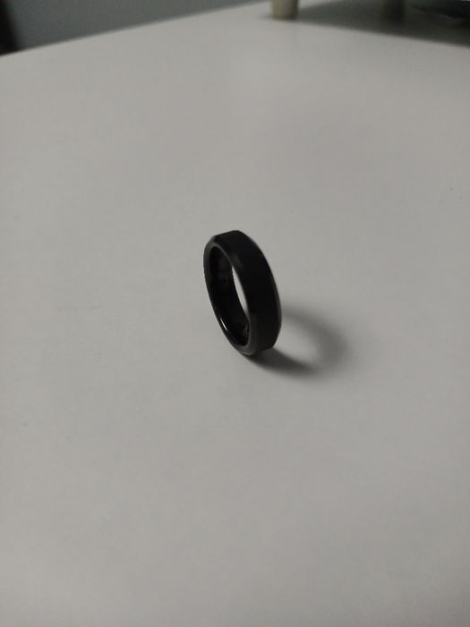 Inel negru lucios unisex