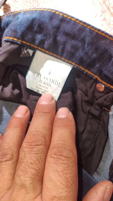 Дънки трусарди не ползвани