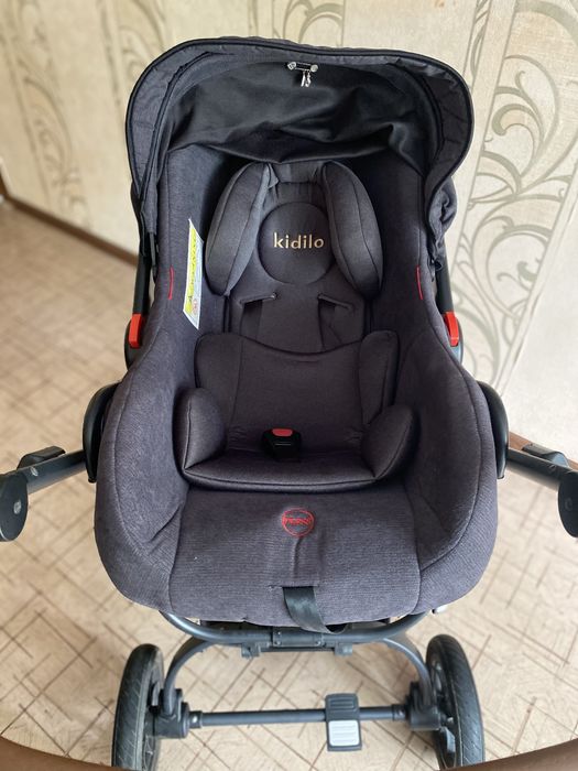 Коляска в хорошем состоянии