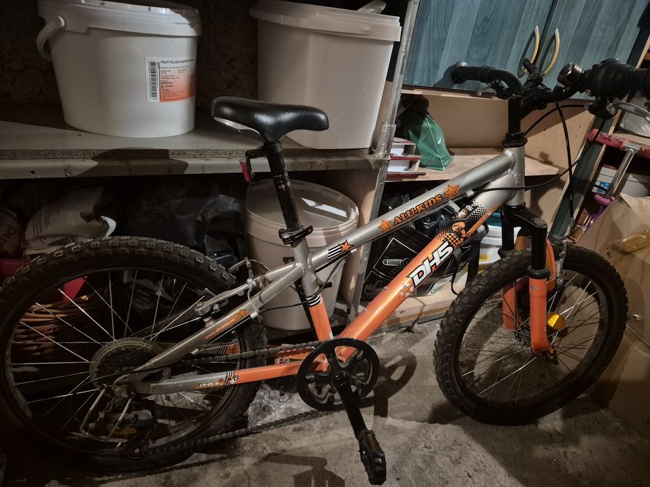 Vând biciclete pentru copii