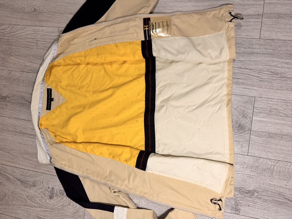 Geaca Tommy Hilfiger