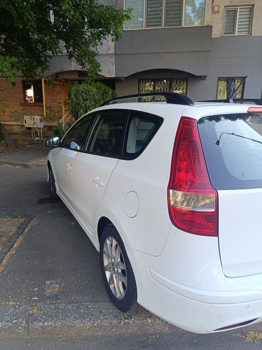 Vind autoturism Hyundai