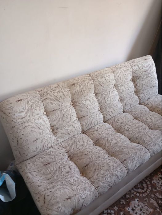 Диван и 2 кресла