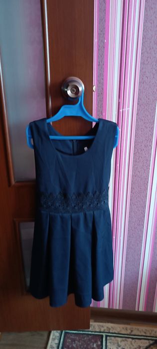 Школьная форма на девочку, в подарок бантики