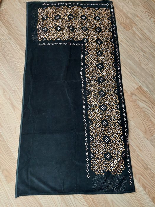 Fota veche cu paiete