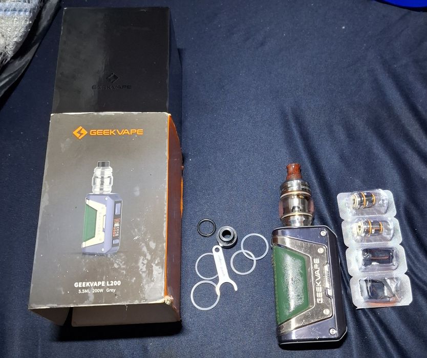 Vând țigară electronică