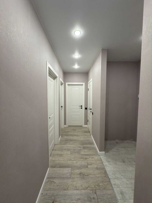 продается 3 ком квартира в 10 микрорайоне