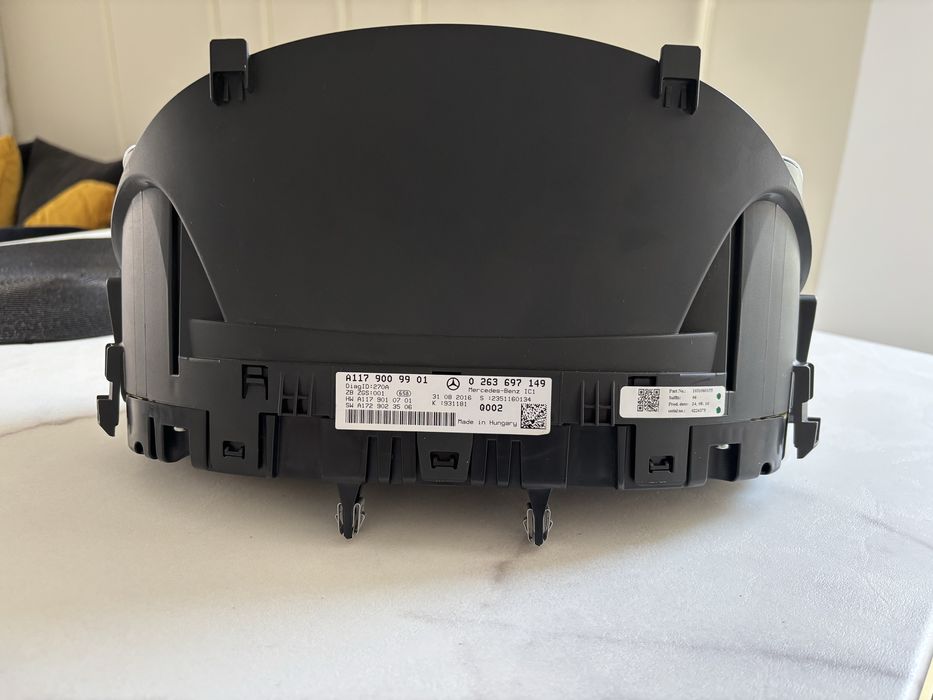 Ceasuri Bord Mercedes Cla