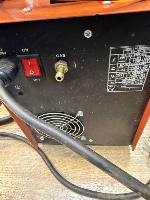 Заваръчен апарат Synchro rd 200 Гаранция!