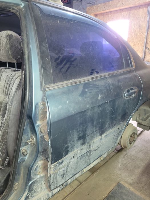 Двери на Хюндай Соната 4