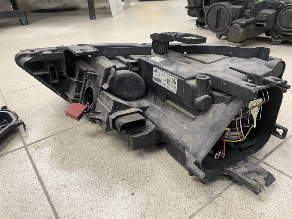 Фар фарове за Audi Q3(Ауди q3)