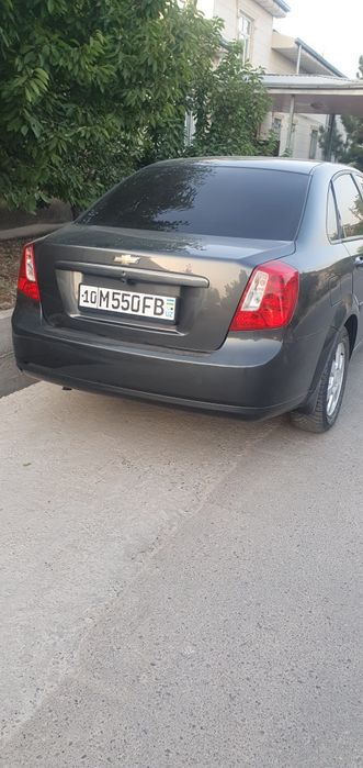 Жентра Chevrolet