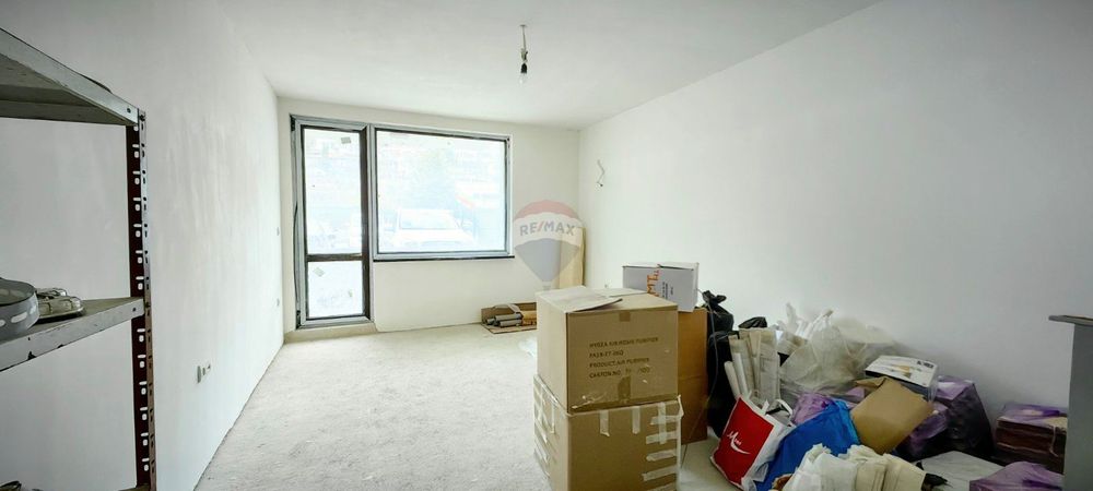 Продава се Офис в Варна, Бриз - 130 кв.м за 1900 €/кв.м - Снимка #5