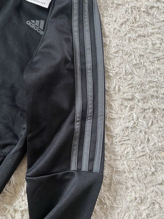 Sdidas trenning set B sere  pentru copiii  marime 140