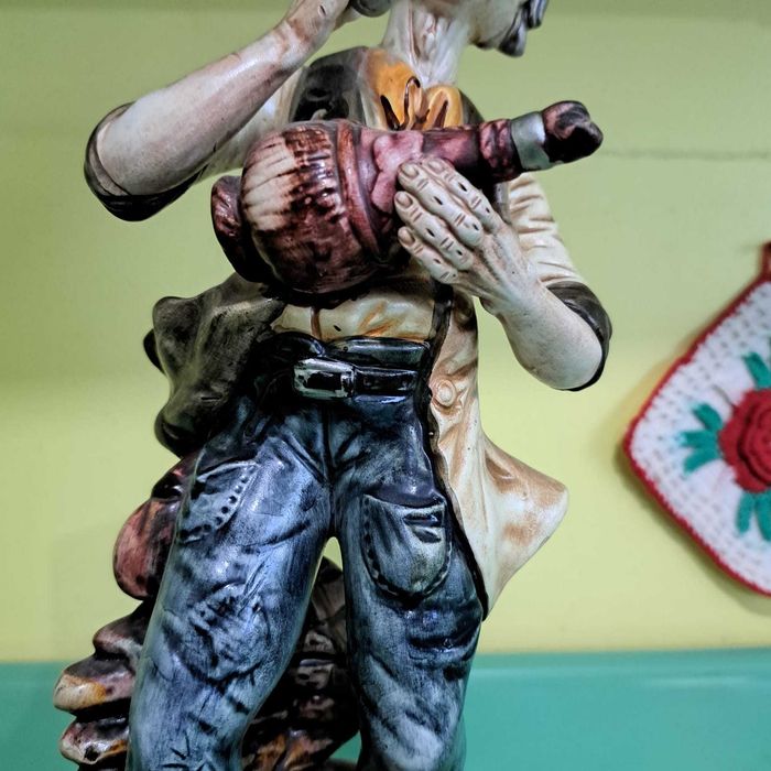 Vand frumoasa statueta