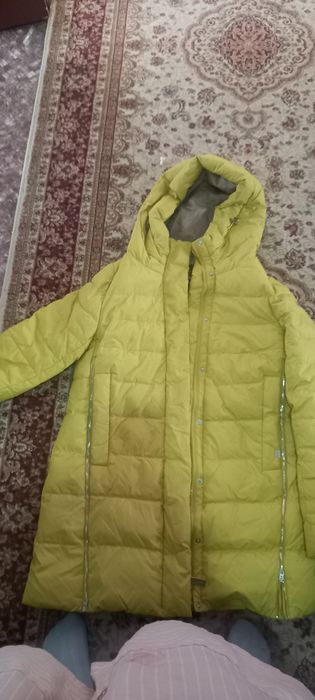 Продам куртку за 4000