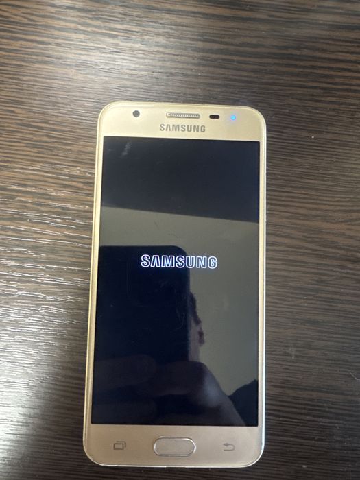 телефон самсунг J5 prime