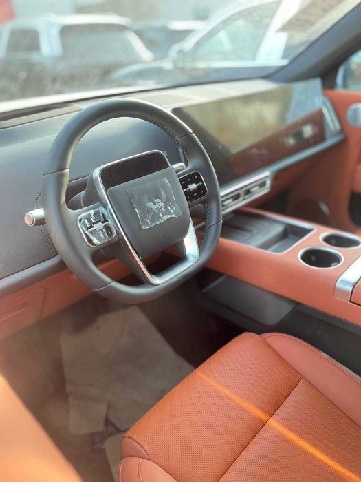 Li L7 (Л7) Ultra сотилади