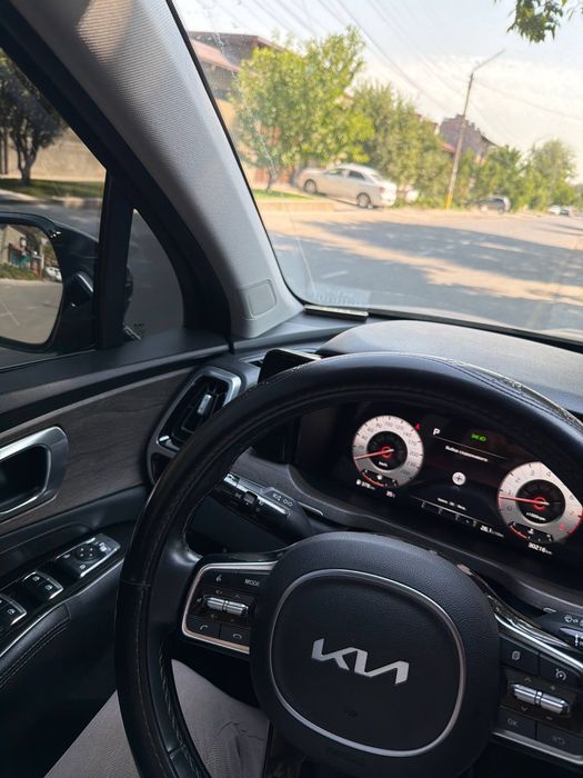 Kia sorento sotladi
