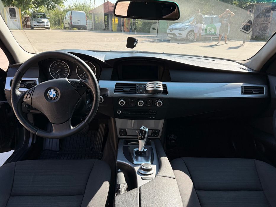 Vând BMV seria 5 e60 300cp