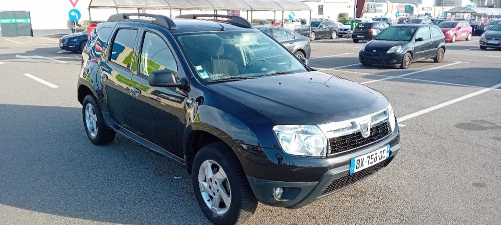 Dacia Duster 1.5 Diesel Euro 5/ adus de 2zile/ navi, klima